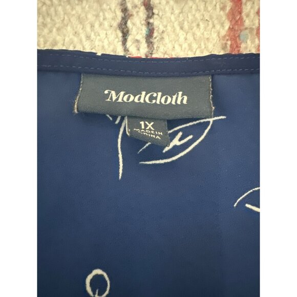 Modcloth Navy Floral Blouse - Picture 2 of 7